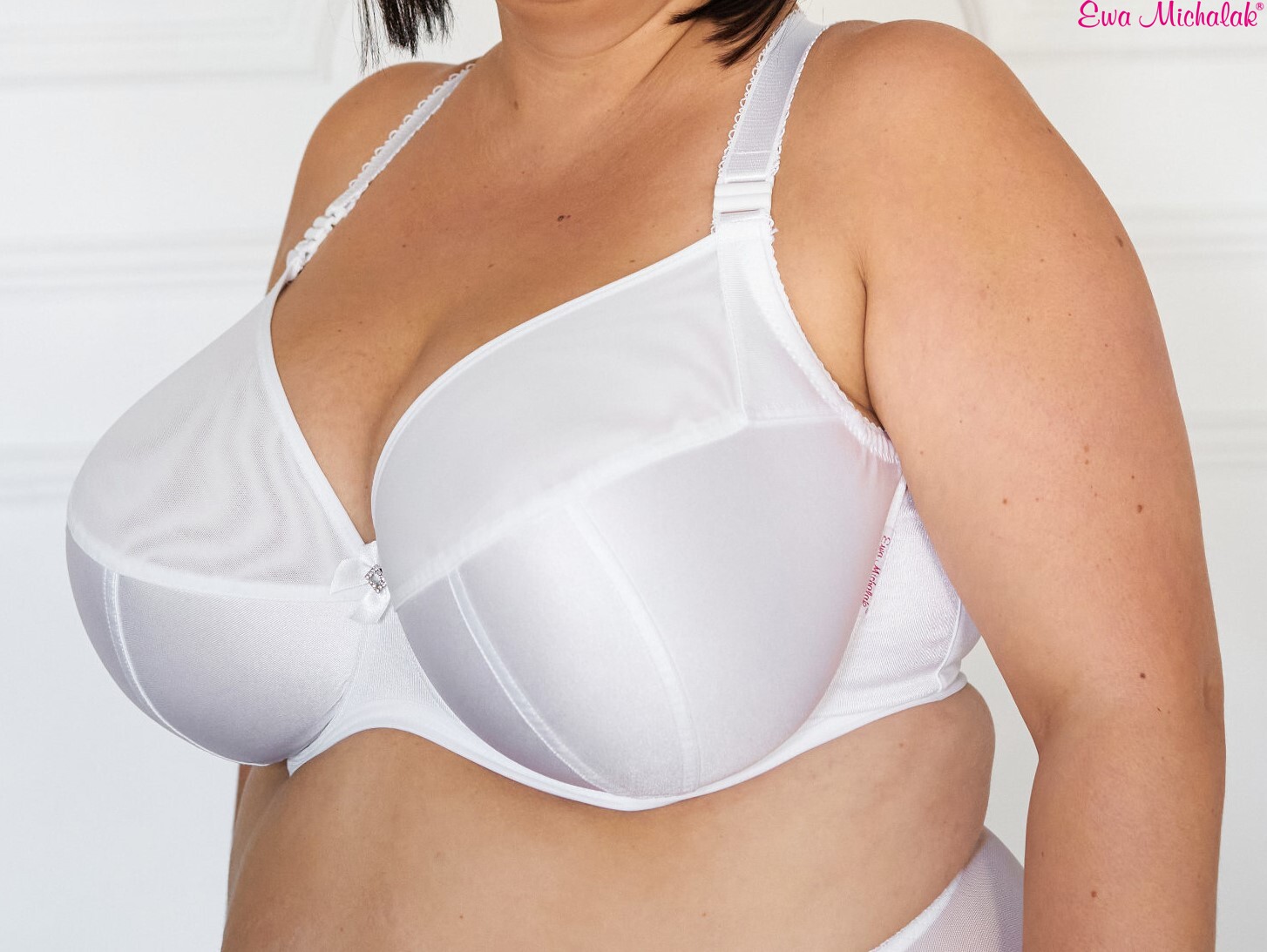 Bra FB-PL Angel  BRAS \ Soft Cup Bras with Underwire BRAS \ ALL BRAS \ Bras  for Narrow Shoulders BRAS \ Bras for Very Large Bust BRAS \ Bras for Deep