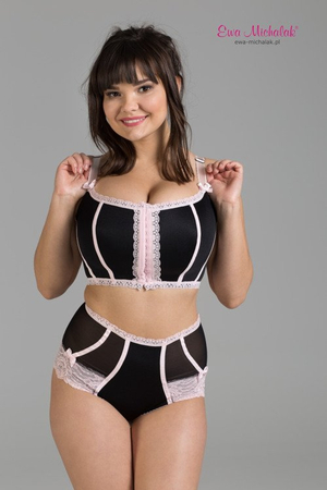 Top Nina