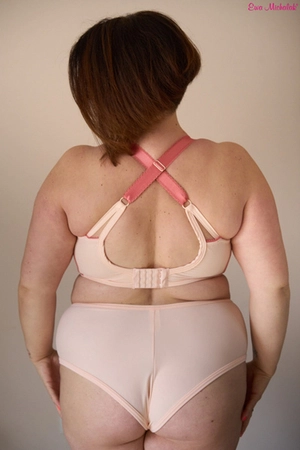 Biustonosz półmiękki koralowy róż FB-PL Imię Róży