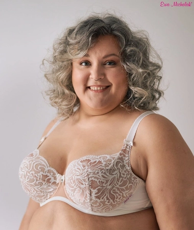 Soft bra ecru for correction of asymmetry HBM Antonina