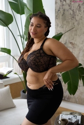 Soft front-fasten ecru bra FB-ZP Czarny Koń