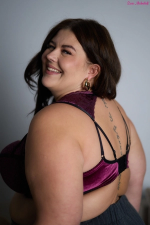 Biustonosz miękki śliwkowy BM Kołnierzyk