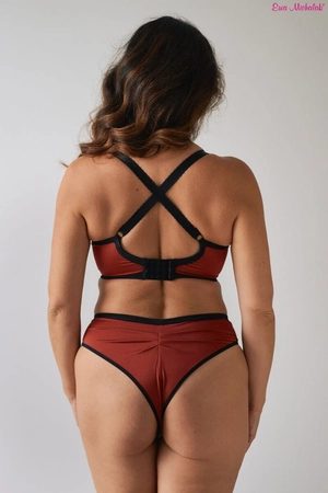 Biustonosz SFL Lisek